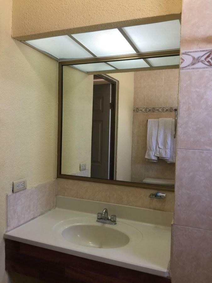 El Ejecutivo Aparthotel Ciudad Obregón Εξωτερικό φωτογραφία
